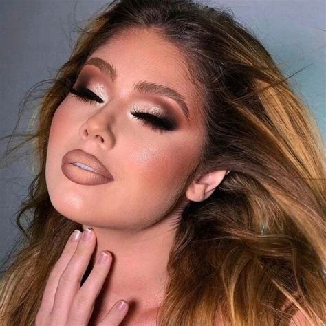 Quieres Convertirte En Maquilladora Profesional Haga Clic En La