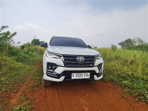 Review Toyota Fortuner GR Sport 2 8 44 Makin Perkasa Berkat Mesinnya