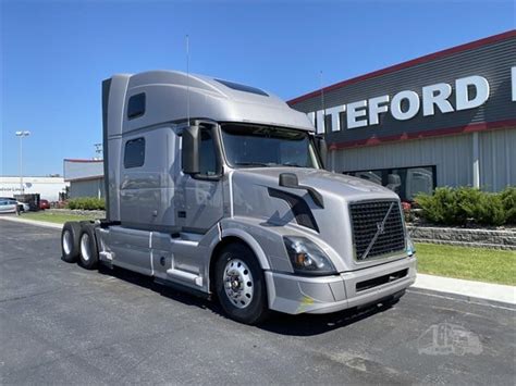 2017 Volvo Vnl64t780 For Sale In South Bend Indiana