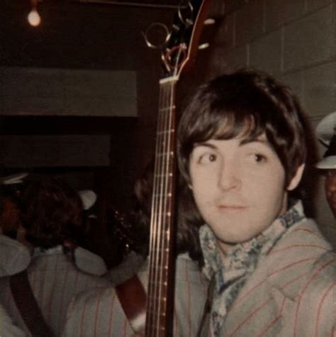 Paul McCartney Click Then Click Again For LGE Pic Paul Mccartney