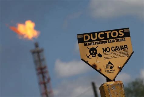 Robo De Combustible As Operan Y Aterrorizan Los Huachicoleros Alto