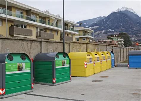 Merano Raccolta E Smaltimento Dei Rifiuti Presentata Al Consiglio