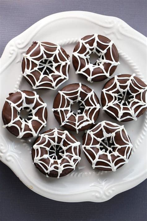 How To Make Scary Good Halloween Donuts Recipe Halloween Donuts