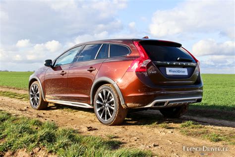 Essai De La Volvo V60 Cross Country La Boucle Est Bouclée French Driver