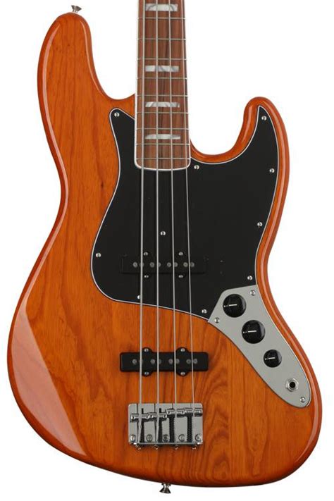 Fender Vintera 70s Jazz Bass Aged Natural With Pau Ferro Fingerboard Sweetwater