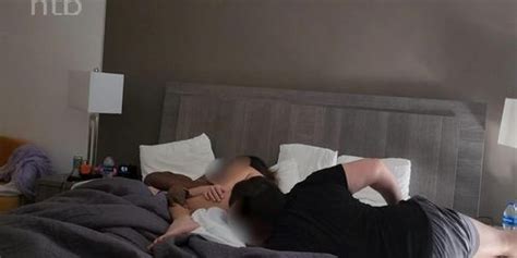 CUCK HUBBY CLEANS WIFE S PUSSY BEFORE AND AFTER BBC CREAMPIE IN MORNING Tnaflix