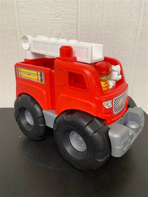 Mega Bloks Fire Truck Rescue Building Set - www.carebabyshop.com