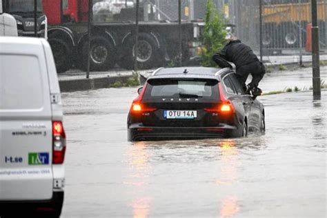 Nevrijeme I Na Sjeveru Evrope Oluja Pogodila Vedsku I Norve Ku Ku E