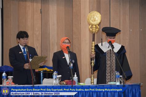 Pengukuhan Guru Besar Prof Edy Supriyadi Prof Putu Sudira Dan Prof