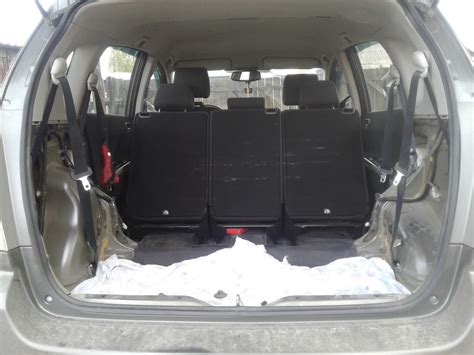 Замена задних амортизаторов и пружин. — Toyota Corolla Verso, 1,8 л ...