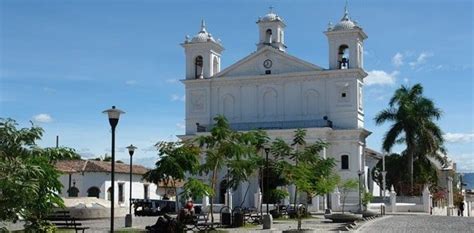 Exploring Suchitoto El Salvador: Embrace the Extraordinary Charm of ...