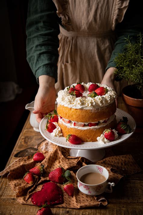 Strawberry “shortcake” Sponge Cake — Under A Tin Roof