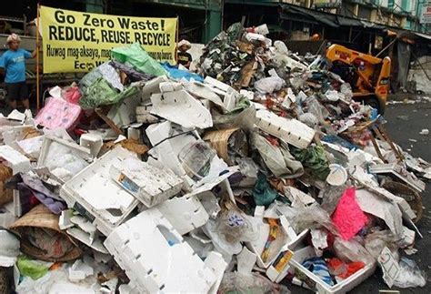 7 Trak Ng Basura Sa Mga Sementeryo Nakolekta Ng Mmda Pang Masa