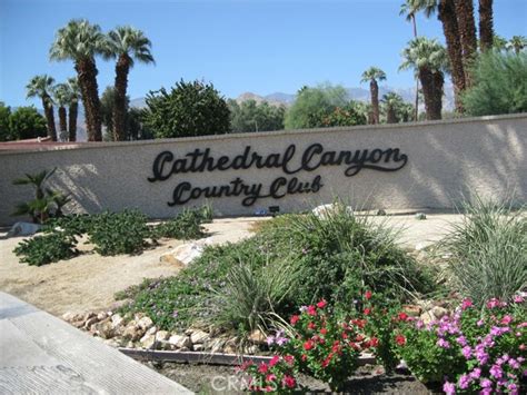 Cathedral Canyon Country Club | Condo community in Cathedral City ...