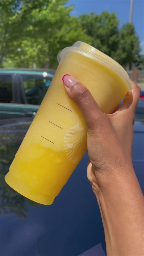 NEW FROZEN DRINK AT STARBUCKS Pineapple LEMONADE ReFresher Pineapple