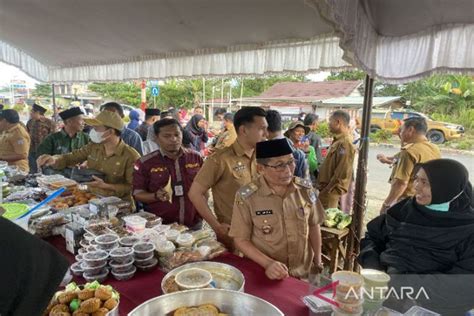 Pemkab Murung Raya Hidupkan Umkm Melalui Pasar Ramadhan Antara News