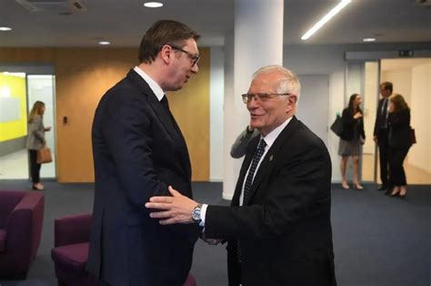 Borelj Nadam se sastanku Vučica i Kurtija do leta