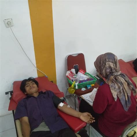 Bangun Esensi Kemanusiaan Ukm Ksr Pmi Uin Ib Adakan Donor Darah Lpm