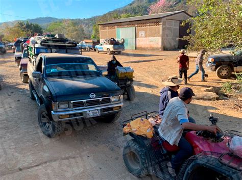 Regresan Pobladores A Zihuaquio Tras Tres A Os Desplazados Por La