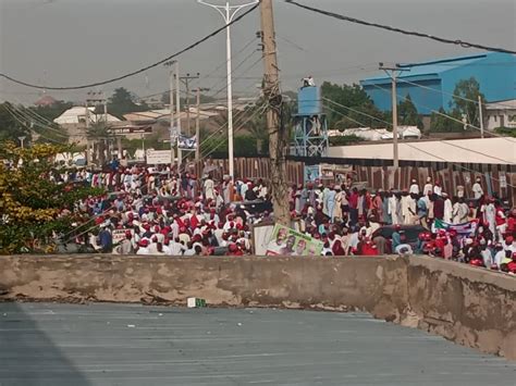 Photos Mammoth Crowd As Kwankwaso Commissions Nnpp Campaign Office In