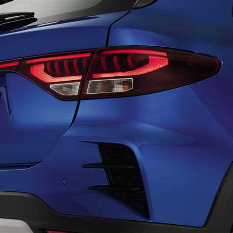 Купить KIA Rio X в Москве по выгодной цене