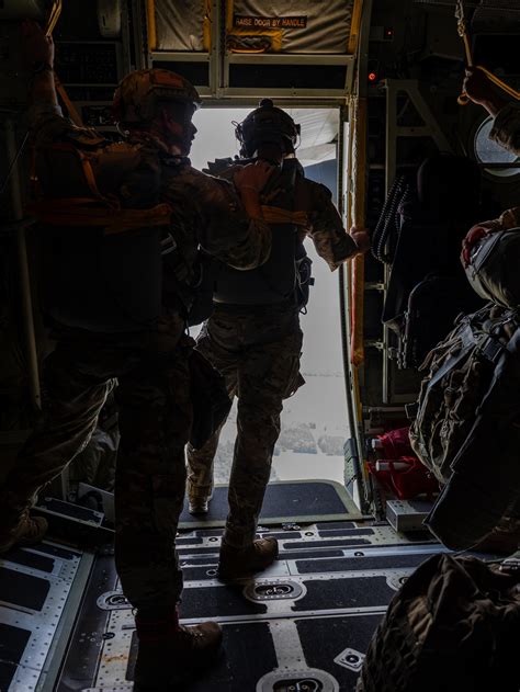 Dvids Images Th Rescue Squadron Executes Special Warfare Static