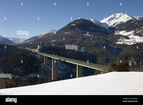 Brenner Autobahn Im Winter Stockfotos Und Bilder Kaufen Alamy