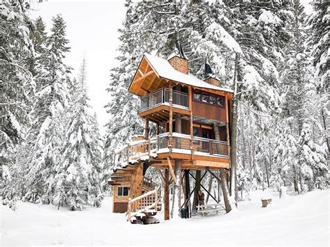 Montana Treehouse Airbnb 30 Minutes From Glacier National Park