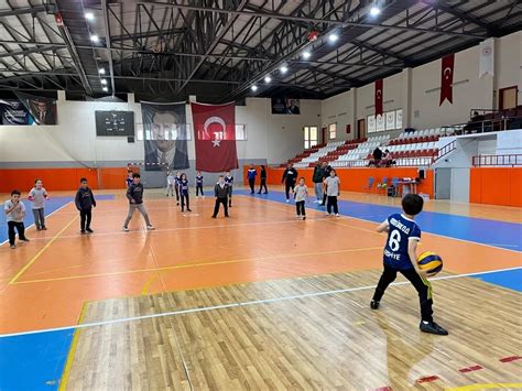 Giresun da Geleneksel Çocuk Oyunları Yarışması Düzenlendi Haberler