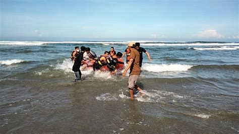 8 Warga Palembang Tenggelam Di Pantai Panjang Bengkulu 3 Orang