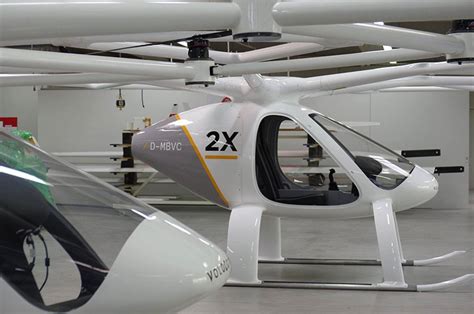 E Volo Unveils Volocopter 2x The 18 Rotor Flying Taxi Set For Use In 2018