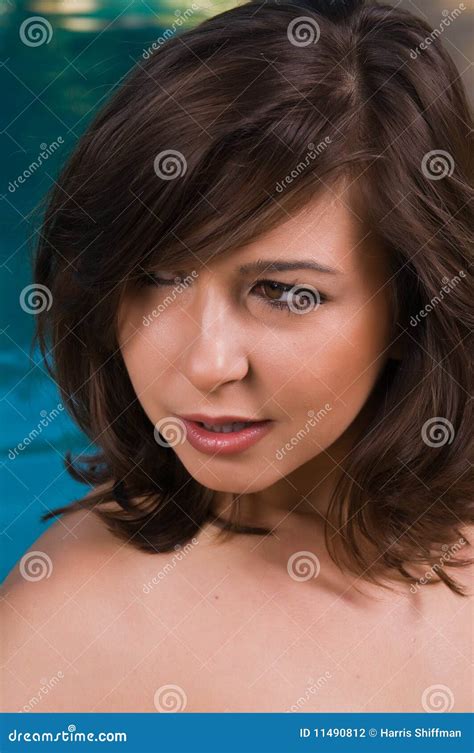 Brunette photo stock Image du fille beauté nudité