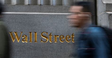 Trump's focus on US yields fuels bets on bank leverage rule review ...