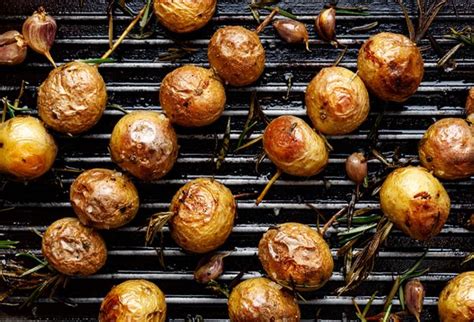 Patate Novelle Con La Buccia Al Forno Ricetta Agrodolce