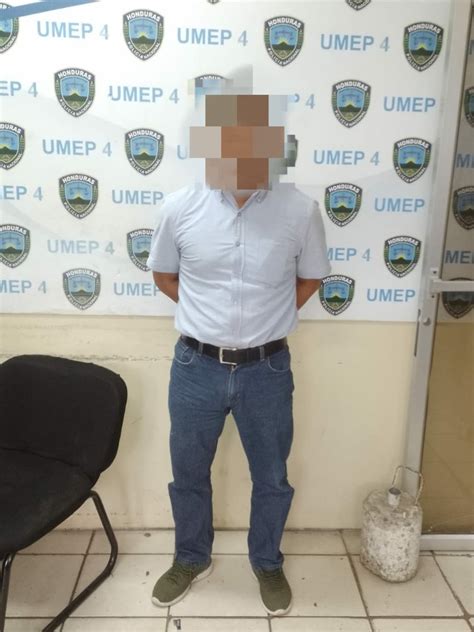 Miembros Policiales De La UMEP 04 Capturan Sujeto Con Orden De Captura