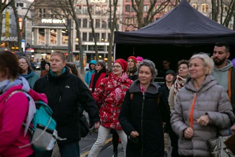 One Billion Rising K Ln Montag Uhr Roncalliplatz