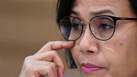 Kurangi Beban Perusahaan Sri Mulyani Kaji Tunda Pungutan PPh 21