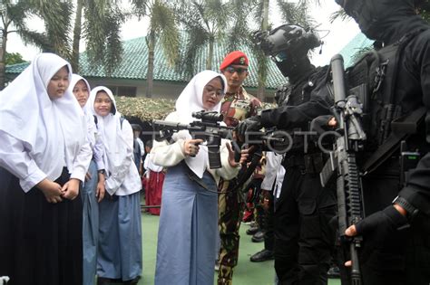Belajar Mengenal Persenjataan Tni Ad Antara Foto