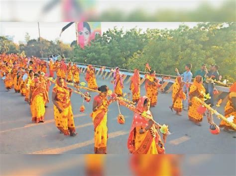 प्रभु शिव की कलशयात्रा में बक्सर से जल भरकर सासाराम पहुंचे हजारों भक्त