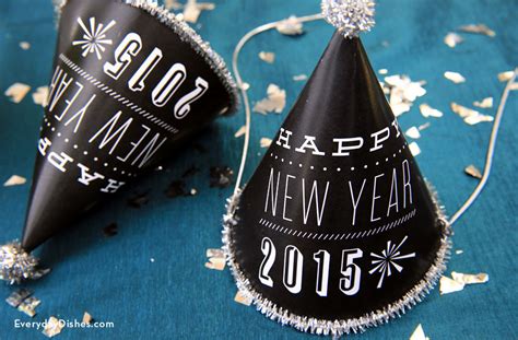 Easy DIY New Year's Eve Party Hats – Everyday Dishes