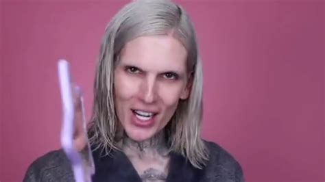 Jeffree Star Saying Hi Everybody Welcome Back To My Channel For 2