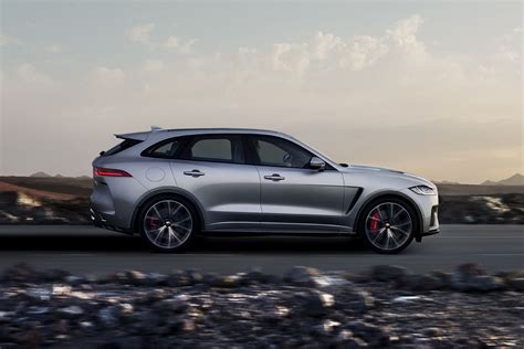 Nouveau Jaguar F Pace Svr Motorlegend