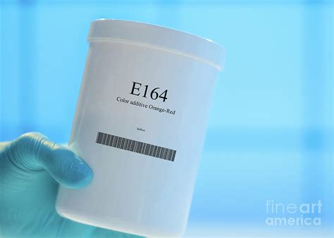 Container Of The Food Additive E164 Photograph By Wladimir Bulgar