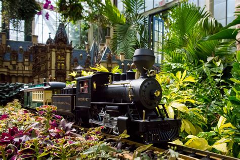 Biltmore Estate Gardens Railway - Beautiful Insanity