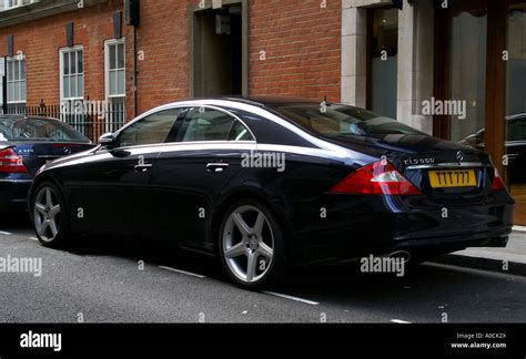 Mercedes CLS 500 Saloon Stock Photo Alamy