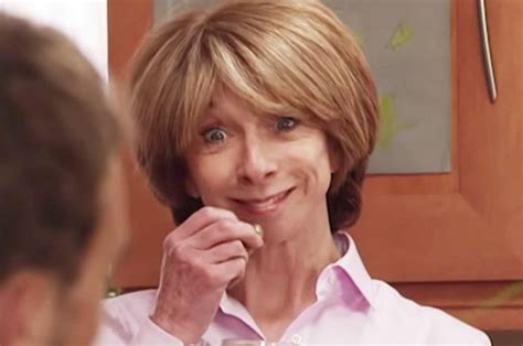 Coronation Street's Gail Platt shocks with hilarious 't**t' comment ...