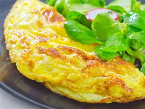 Peynirli Omlet Tarifleri Birbirinden Lezzetli Farkl Peynirli Omlet