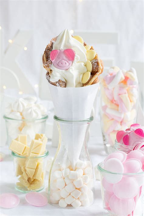 A Bubble Waffle With Frozen Yoghurt A License Images