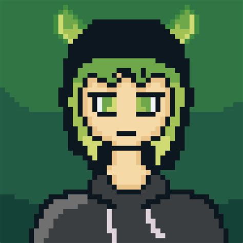 Pixilart Green Girl By Sushirollstar