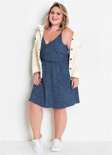 Vestido Poá Com Alças Transpassado Plus Size